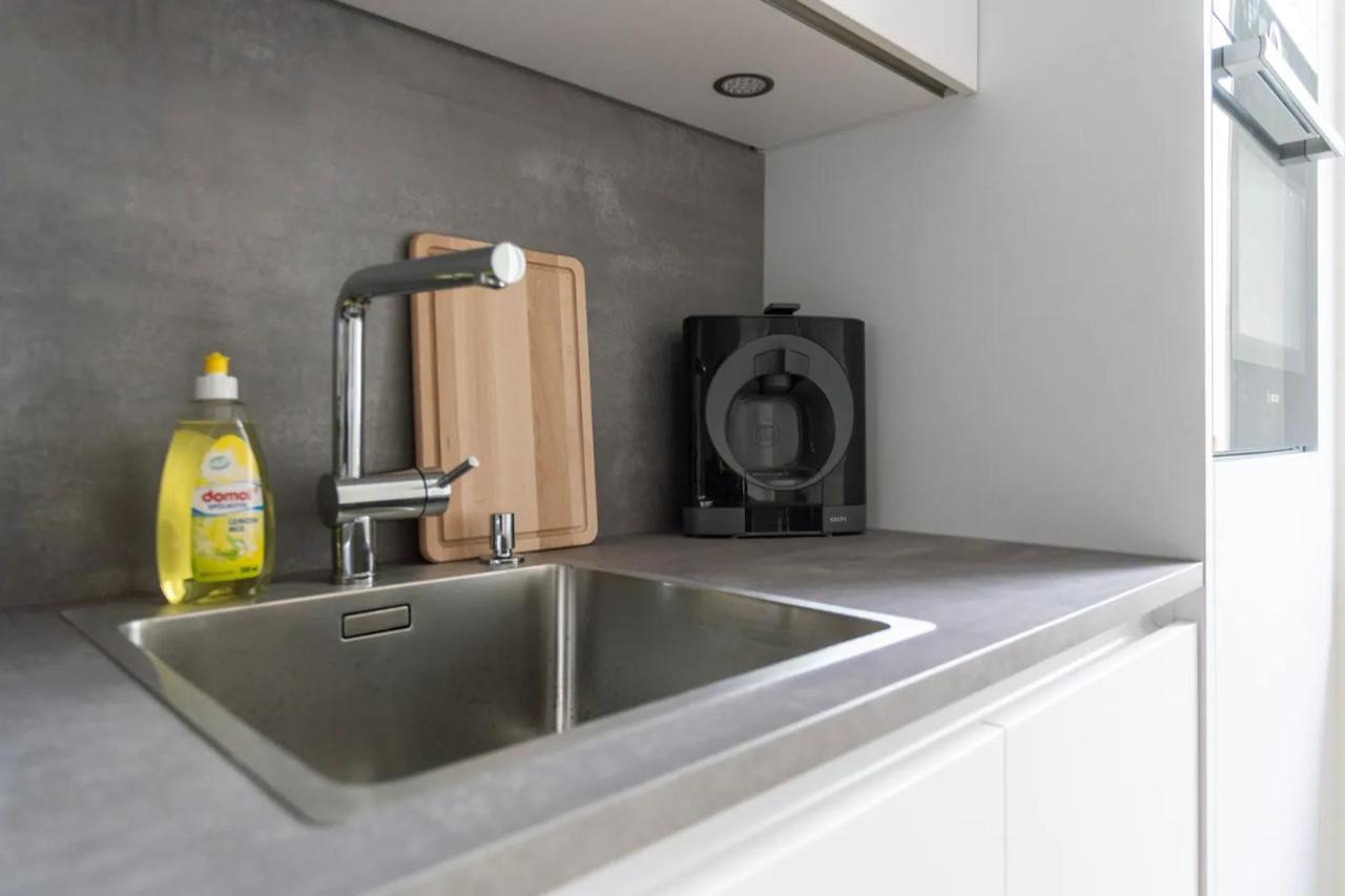 A Stylish Apartment In The Center Of True Berlín Exterior foto
